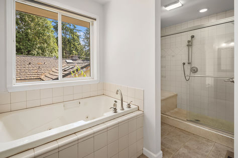 2036 151s Ave SE Bellevue- Upgrade Realty30