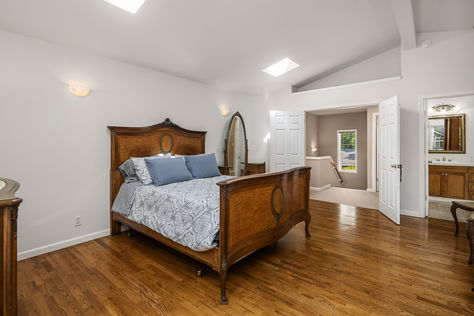 2036 151s Ave SE Bellevue- Upgrade Realty31