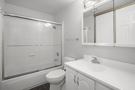 4828 s 187th pl d203 seatac &#8211; Upgrade Realty29