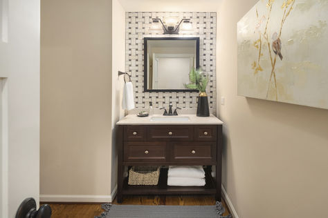 6803 40th Ave NE Seattle &#8211; Upgrade Realty18