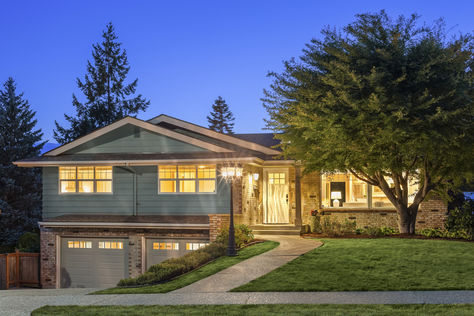 6803 40th Ave NE Seattle &#8211; Upgrade Realty2