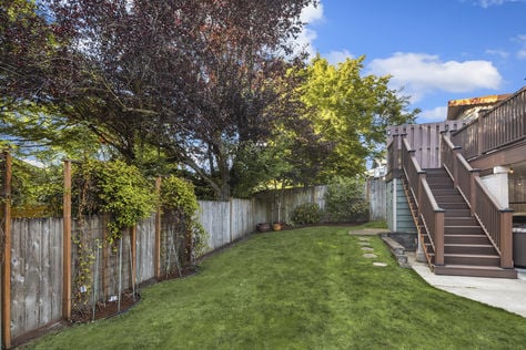 6803 40th Ave NE Seattle &#8211; Upgrade Realty37