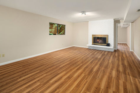 14106 SE 50th St Bellevue – Upgrade Realty23