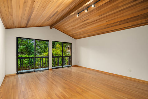 14106 SE 50th St Bellevue – Upgrade Realty9