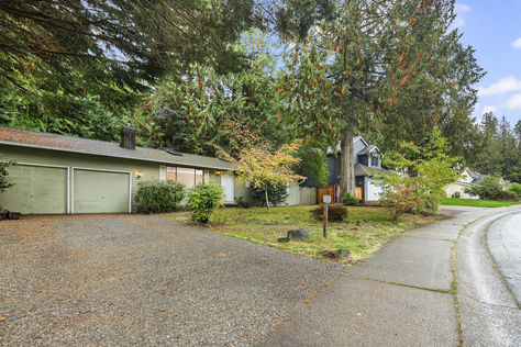 22131 NE 13th Pl Sammamish – Upgrade Realty20
