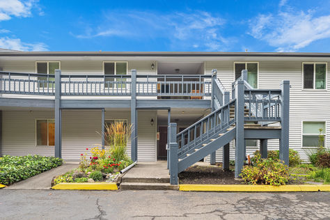 28701 6th Pl S 102 Des Moines &#8211; Upgrade Realty3