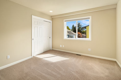 3005 30th Ave W Seattle &#8211; Upgrade Realty20