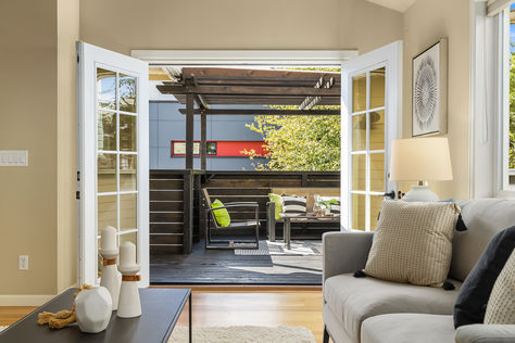 3005 30th Ave W Seattle &#8211; Upgrade Realty26