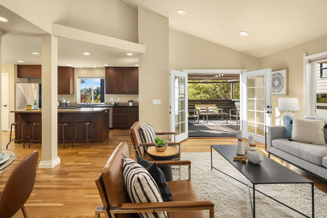 3005 30th Ave W Seattle &#8211; Upgrade Realty30