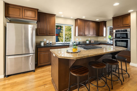 3005 30th Ave W Seattle &#8211; Upgrade Realty5