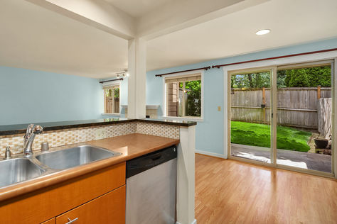 8240 124th Ave NE A102 Kirkland- Upgrade Realty10