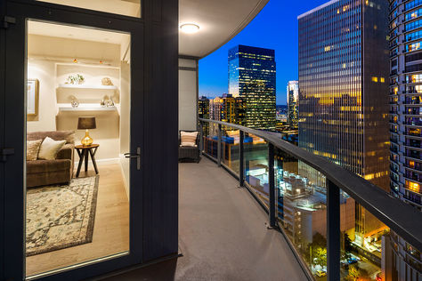 Escala 1909 – Upgrade Realty15