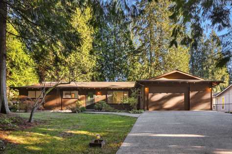 16818 199th Pl NE Woodinville – Upgrade Realty25
