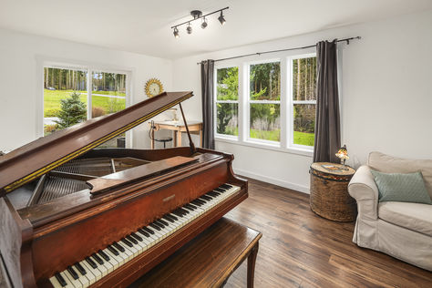 1515 King Salmon Ct Freeland, WA 98249 &#8211; Upgrade Realty34