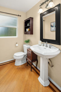 19824 183rd Pl NE Woodinville &#8211; Upgrade Realty15