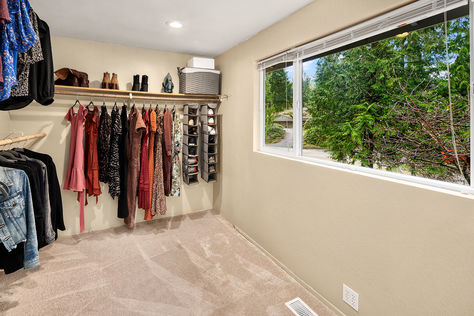 19824 183rd Pl NE Woodinville &#8211; Upgrade Realty18