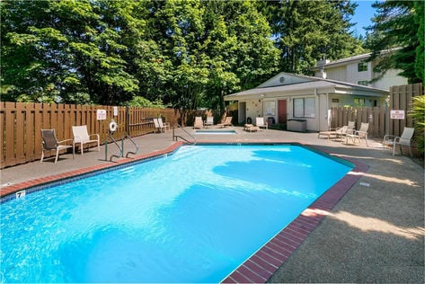 12735 116th Ln NE H12 Kirkland- Upgrade Realty1