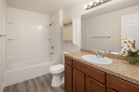 12735 116th Ln NE H12 Kirkland- Upgrade Realty10