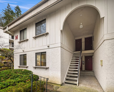 12735 116th Ln NE H12 Kirkland- Upgrade Realty2