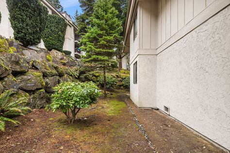 12735 116th Ln NE H12 Kirkland- Upgrade Realty6