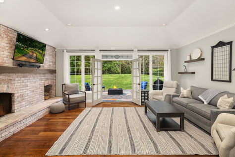 22532 78th Ave SE Woodinville – Upgrade Realty16