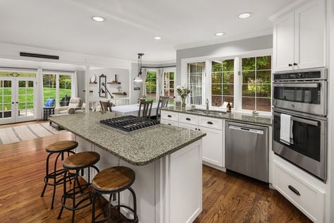 22532 78th Ave SE Woodinville – Upgrade Realty24