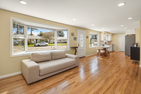 1011 E St SE Auburn – Upgrade Realty21