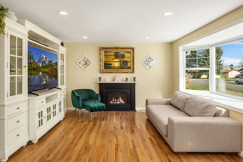 1011 E St SE Auburn – Upgrade Realty9