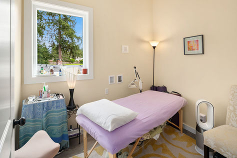 14614 SE 20th St Bellevue WA &#8211; Upgrade Realty20