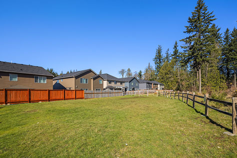 3025 85th Dr NE Marysville – Upgrade Realty4