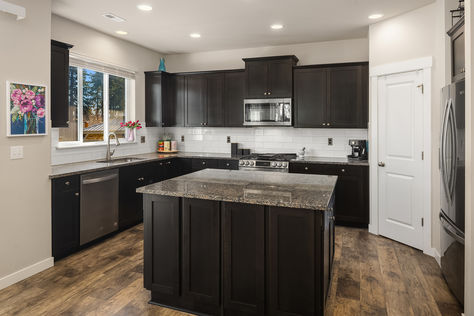 3025 85th Dr NE Marysville – Upgrade Realty8