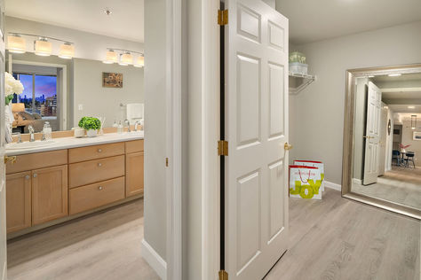 Bellevue Pacific Tower 815 – Upgrade Realty12