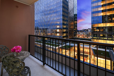 Bellevue Pacific Tower 815 – Upgrade Realty3