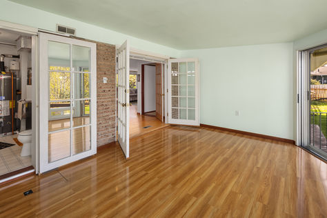 10525 16th Ave S Seattle &#8211; Upgrade Realty19