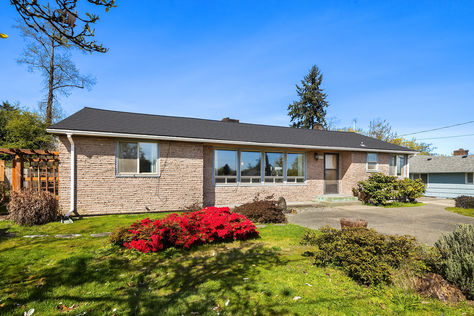 10525 16th Ave S Seattle &#8211; Upgrade Realty2