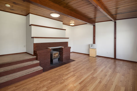 10525 16th Ave S Seattle &#8211; Upgrade Realty21