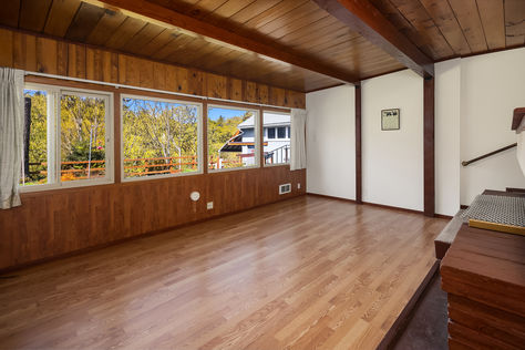 10525 16th Ave S Seattle &#8211; Upgrade Realty22