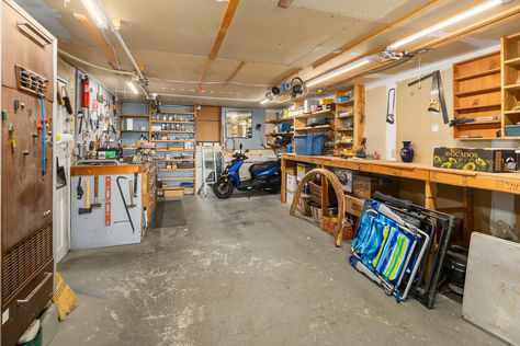 10525 16th Ave S Seattle &#8211; Upgrade Realty30