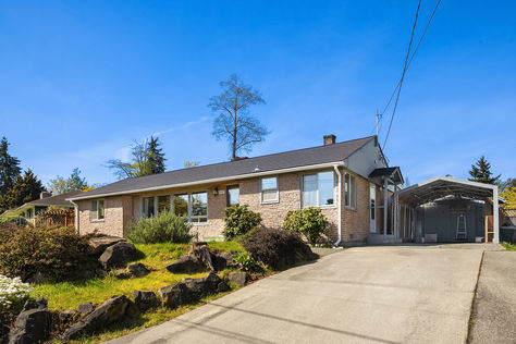 10525 16th Ave S Seattle &#8211; Upgrade Realty4