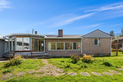 10525 16th Ave S Seattle &#8211; Upgrade Realty8