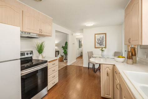 12320 8th Ave NE Seattle WA 98125 &#8211; Upgrade Realty9