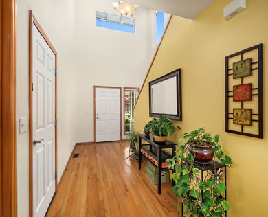 3907 147th St SW Lynnwood, WA 98087- Upgrade Realty24