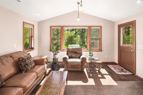 8015 Chestnut Hill Dr SE Olympia – Upgrade Realty18