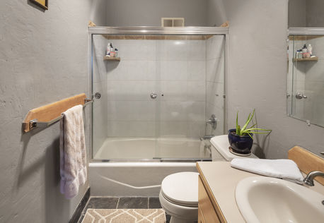 8015 Chestnut Hill Dr SE Olympia – Upgrade Realty31