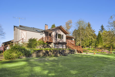 8015 Chestnut Hill Dr SE Olympia – Upgrade Realty8