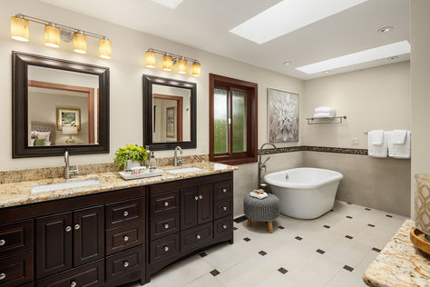 8305 NE 117th St Kirkland – Upgrade Realty1