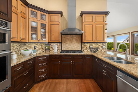 8305 NE 117th St Kirkland – Upgrade Realty11