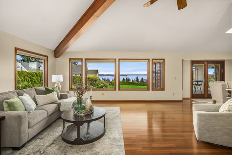 8305 NE 117th St Kirkland – Upgrade Realty16