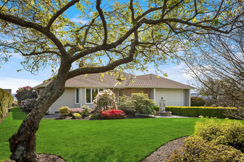 8305 NE 117th St Kirkland – Upgrade Realty34