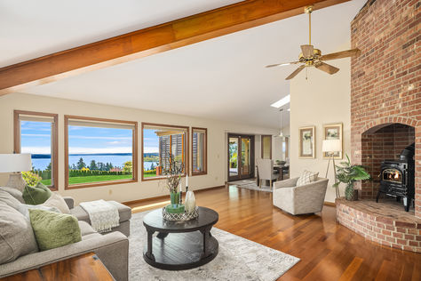 8305 NE 117th St Kirkland – Upgrade Realty37